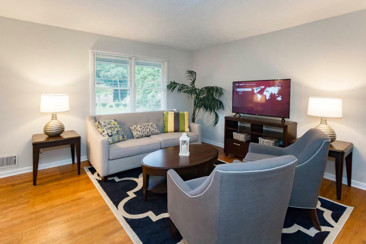 Luxury Home W/Gameroom Kingsizebed Near Six Flags Austell Exterior foto